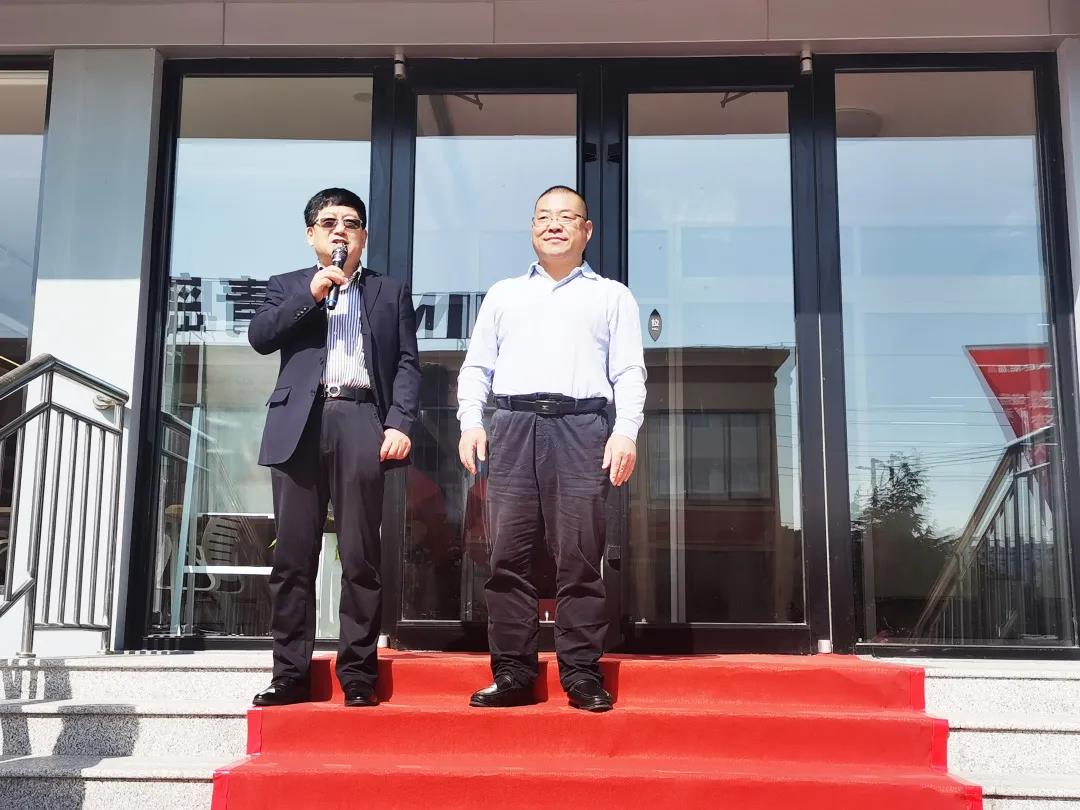 四川大學(xué)分析儀器研究中心主任段憶翔講話(huà)